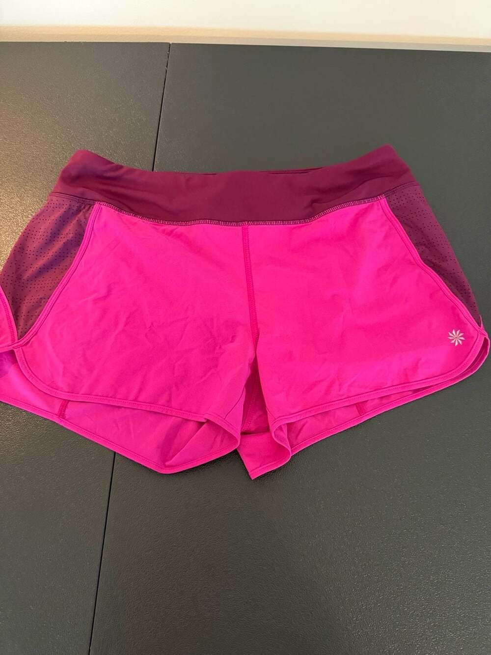 Athleta Track This Run Short Electric Fuchsia Pink-M